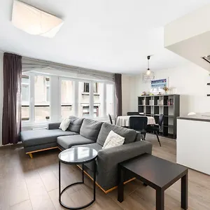 https://dwarsstraat-7-oostende.hotelsghent.com