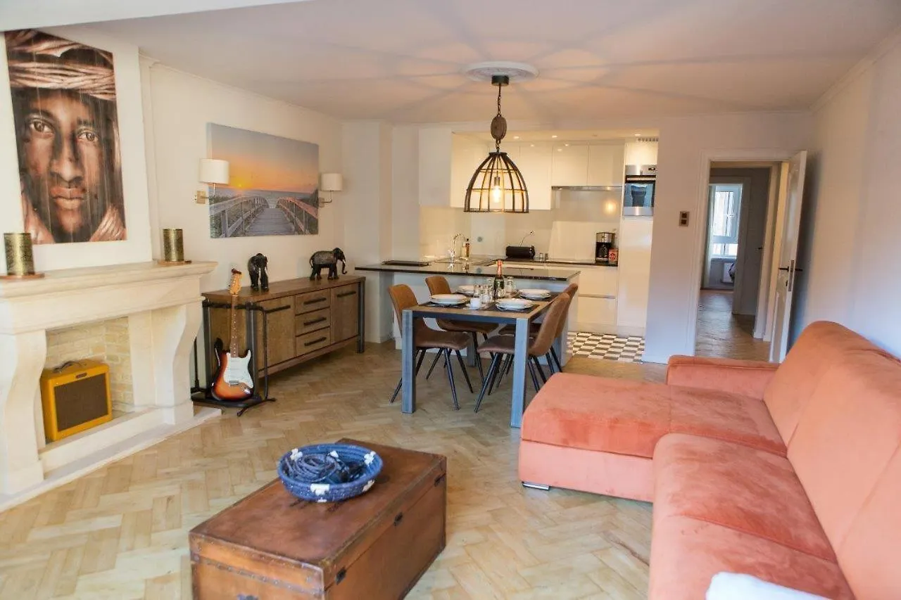 Apartment Centraal Gelegen Gezellig Verblijf Met Groot Terras Ostend