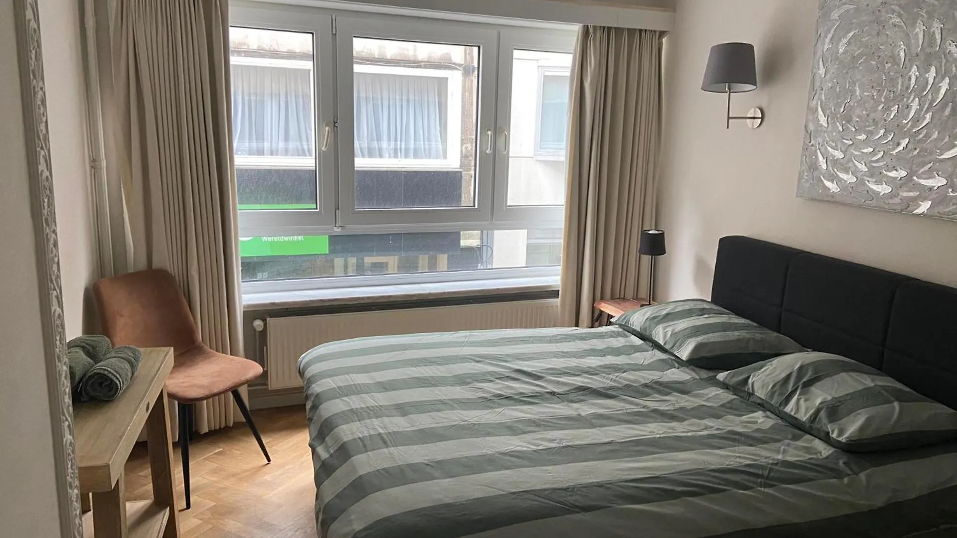 Centraal Gelegen Gezellig Verblijf Met Groot Terras Ostend Belgium